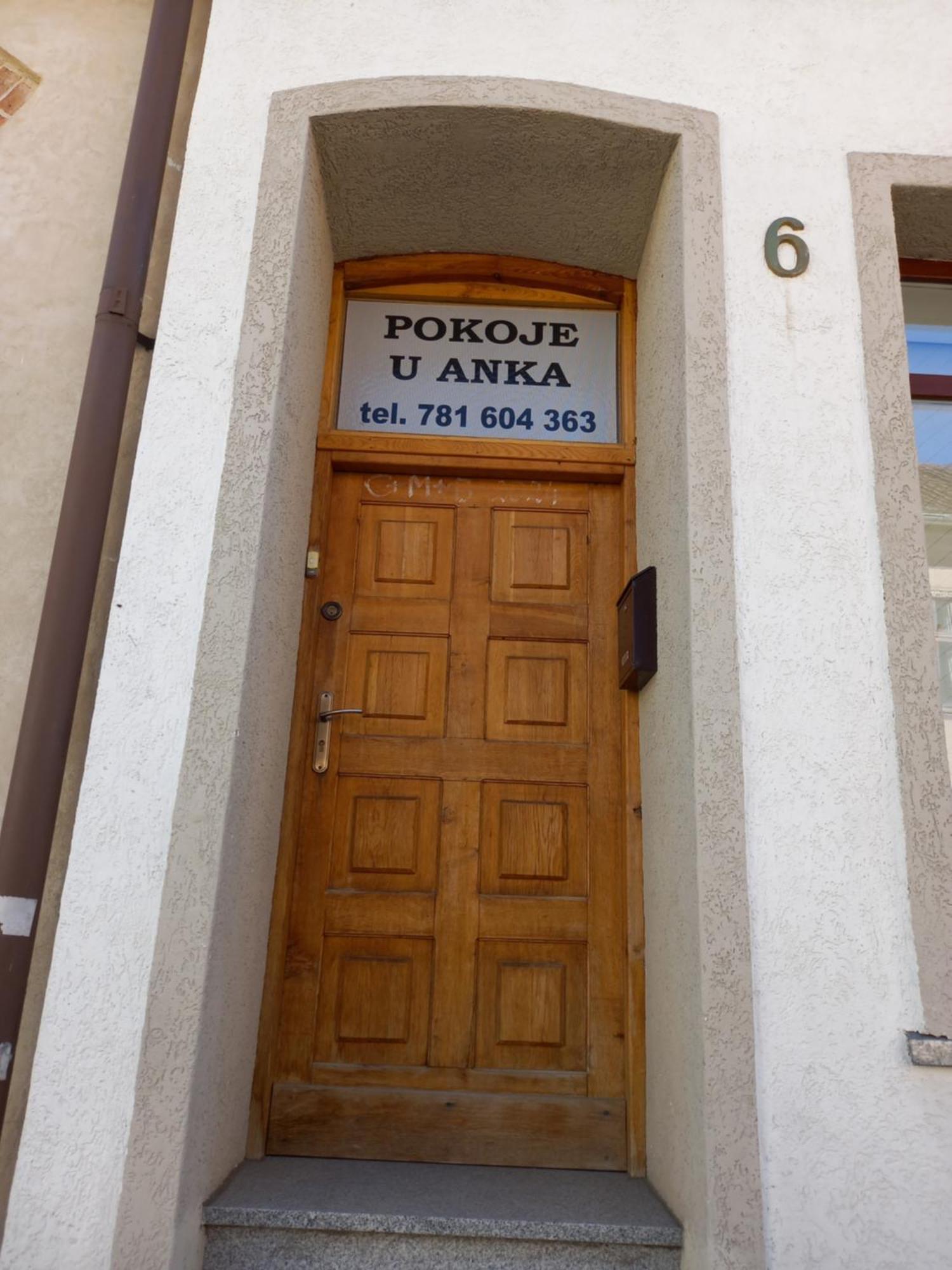 Pokoje Goscinne U Anka レシェル エクステリア 写真